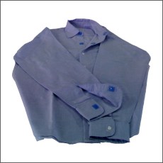 camicia con bottoni in velcro per anziani